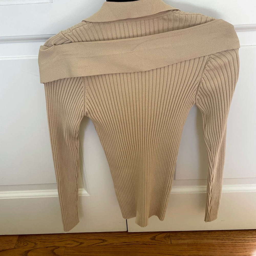 Jacquemus La Montagne cutout knit sweater - Picture 4 of 5